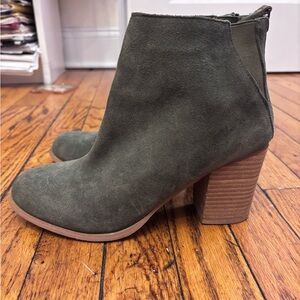 Urban Outfitters Forest Suede Ankle Booties